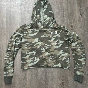 Slightly worn, good condition, children’s size 14/16